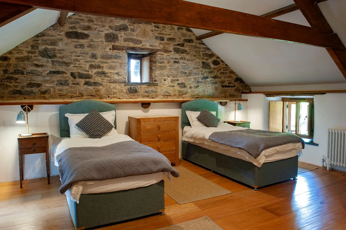 Bedroom Giles - self-catering holiday cottage Dartmoor