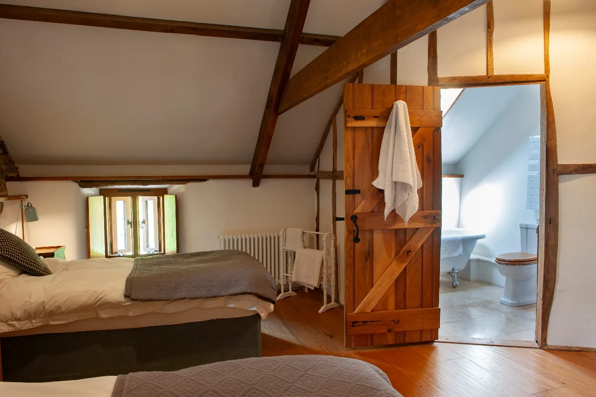 Ensuite Giles - self-catering holiday cottage Dartmoor